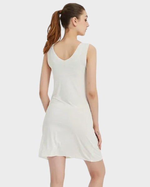 Fond de robe blanche courte