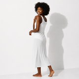 Fond de robe blanche longue dos