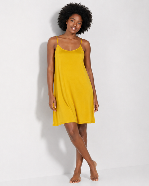 Fond de robe jaune court