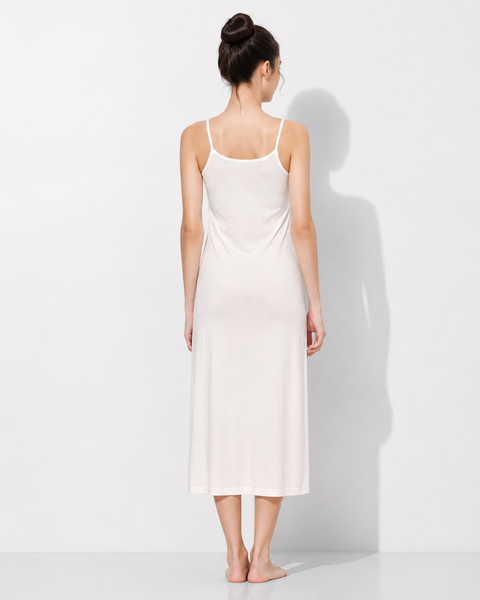 Fond de robe longue blanc