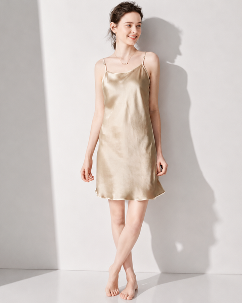 Fond de robe soie beige
