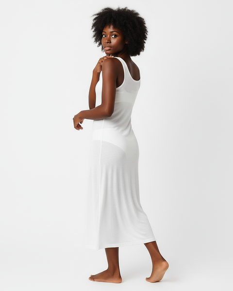 Fond de robe blanche longue